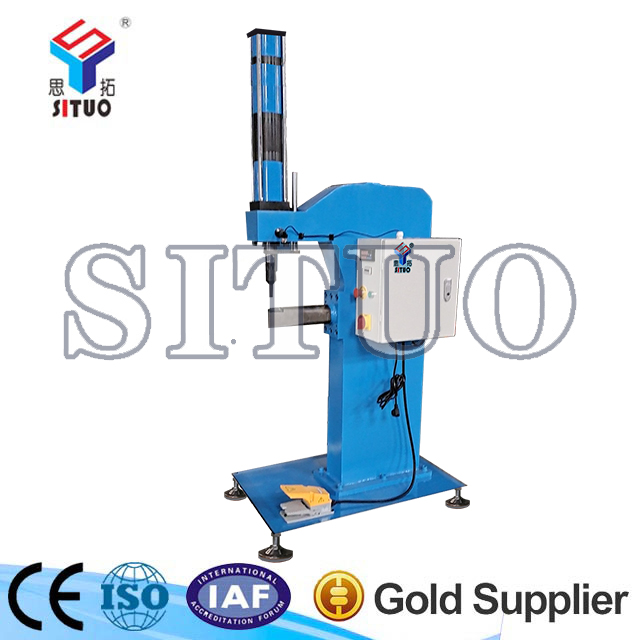 通風(fēng)管專用鉚接機(jī)